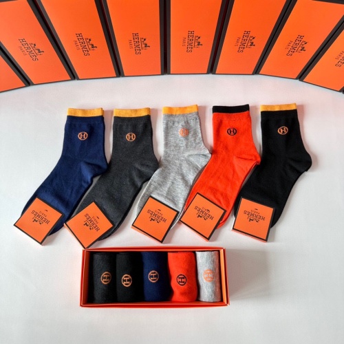 Wholesale Hermes Socks #1269636 $29.00 USD, Wholesale Quality Replica Hermes Socks