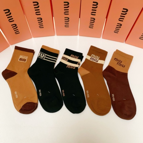 Wholesale MIU MIU Socks #1269650 $27.00 USD, Wholesale Quality Replica MIU MIU Socks