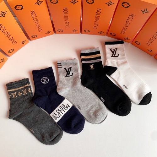 Replica Louis Vuitton LV Socks #1269654 $27.00 USD for Wholesale