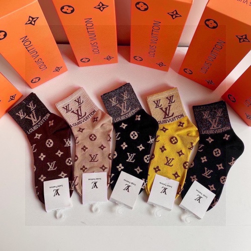 Wholesale Louis Vuitton LV Socks #1269655 $27.00 USD, Wholesale Quality Replica Louis Vuitton LV Socks