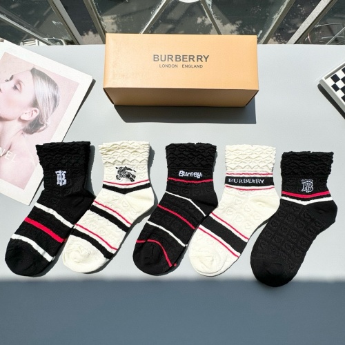 Wholesale Burberry Socks #1269756 $27.00 USD, Wholesale Quality Replica Burberry Socks