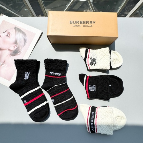 Replica Burberry Socks #1269756 $27.00 USD for Wholesale