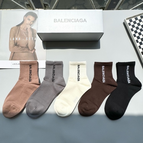 Wholesale Balenciaga Socks #1269758 $27.00 USD, Wholesale Quality Replica Balenciaga Socks