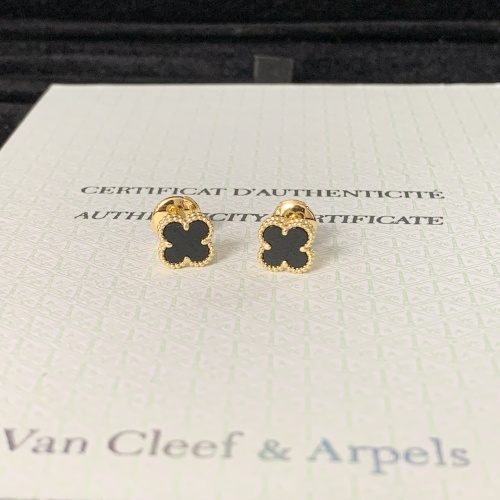 Wholesale Van Cleef &amp; Arpels Earrings For Women #1269990 $45.00 USD, Wholesale Quality Replica Van Cleef &amp; Arpels Earrings