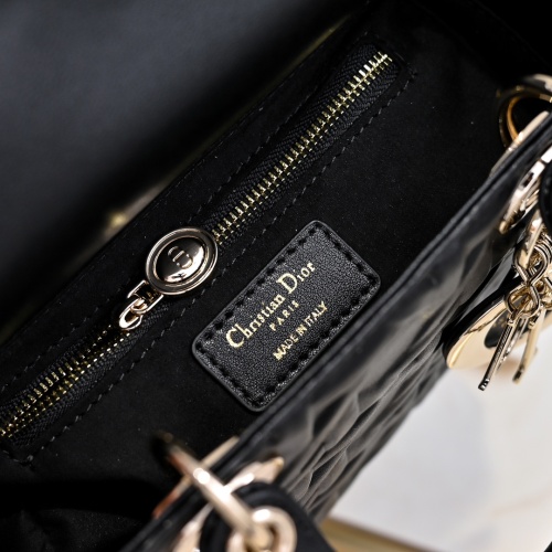 Replica Christian Dior AAA Quality Handbags For Women #1270252 $92.00 USD for Wholesale