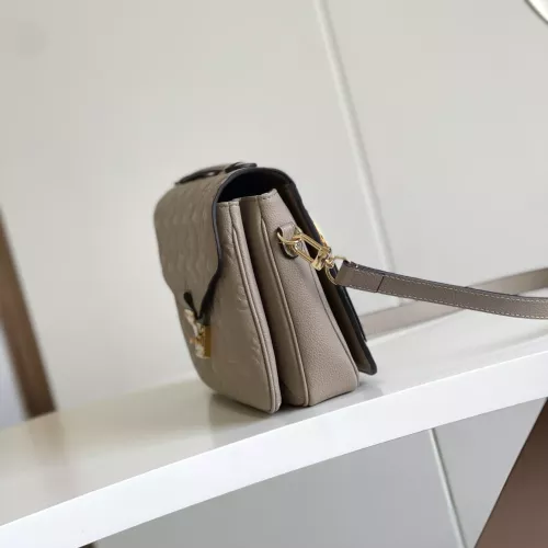 Replica Louis Vuitton AAA Quality Messenger Bags For Women #1271148 $190.00 USD for Wholesale