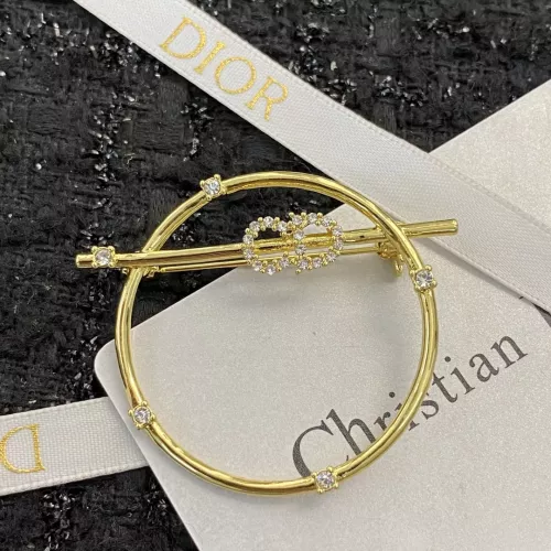 Replica Christian Dior Brooches For Women #1271395 $32.00 USD for Wholesale