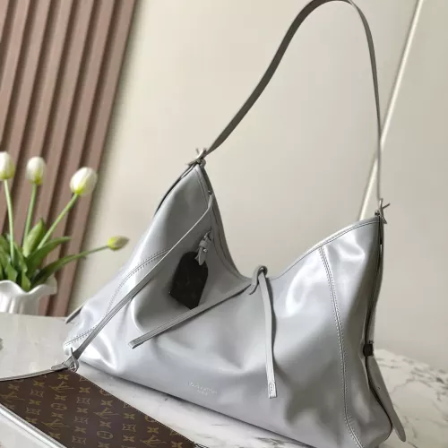 Wholesale Louis Vuitton AAA Quality Shoulder Bags For Women #1271903 $264.46 USD, Wholesale Quality Replica Louis Vuitton AAA Quality Shoulder Bags