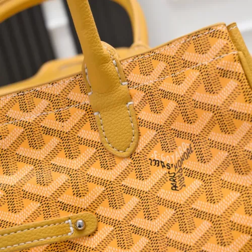 Replica Goyard AAA Quality Handbags For Women #1272338 $98.00 USD for Wholesale