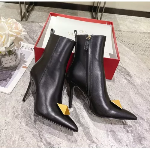 Wholesale Valentino Boots For Women #1275538 $112.00 USD, Wholesale Quality Replica Valentino Boots