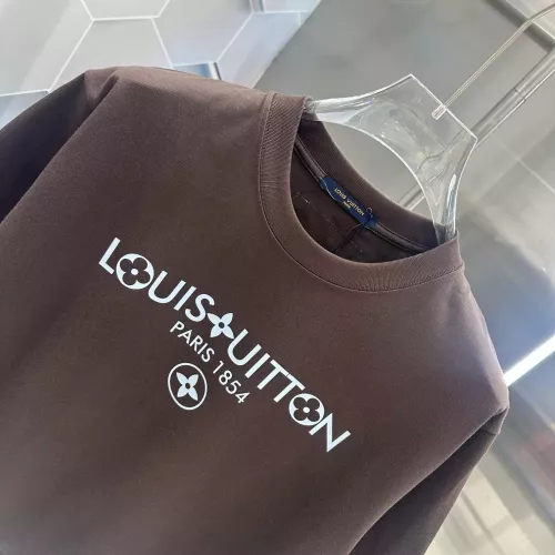 Replica Louis Vuitton LV T-Shirts Short Sleeved For Unisex #1276414 $42.00 USD for Wholesale