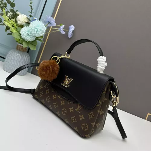 Wholesale Louis Vuitton AAA Quality Messenger Bags For Women #1276572 $96.00 USD, Wholesale Quality Replica Louis Vuitton AAA Quality Messenger Bags