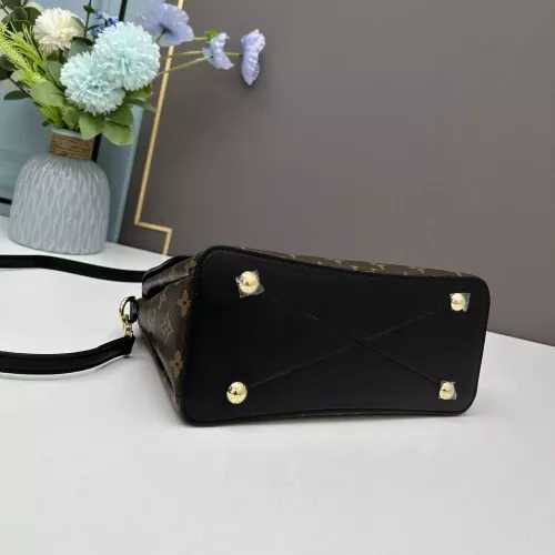 Replica Louis Vuitton AAA Quality Messenger Bags For Women #1276572 $96.00 USD for Wholesale