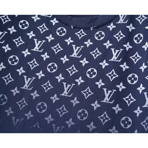 Replica Louis Vuitton LV T-Shirts Short Sleeved For Men #1277715 $25.00 USD for Wholesale