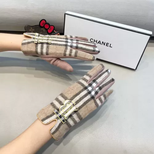 Replica Burberry Gloves #1279118 $40.00 USD for Wholesale