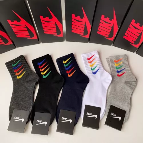Wholesale Nike Socks #1279666 $27.00 USD, Wholesale Quality Replica Nike Socks