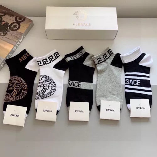 Wholesale Versace Socks #1279673 $27.00 USD, Wholesale Quality Replica Versace Socks