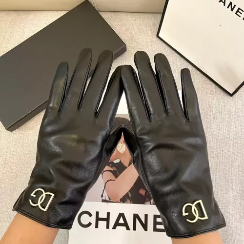 Replica Dolce & Gabbana Gloves For Women #1279752 $48.00 USD for Wholesale