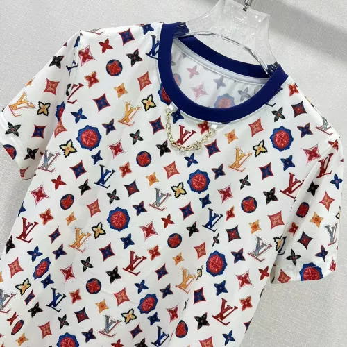 Replica Louis Vuitton LV T-Shirts Short Sleeved For Women #1280051 $64.00 USD for Wholesale