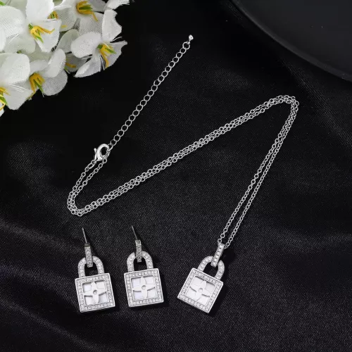 Wholesale Louis Vuitton LV Jewelry Set For Women #1281356 $42.00 USD, Wholesale Quality Replica Louis Vuitton LV Jewelry Set