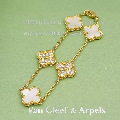 Wholesale Van Cleef &amp; Arpels Bracelets For Women #1281666 $32.00 USD, Wholesale Quality Replica Van Cleef &amp; Arpels Bracelets