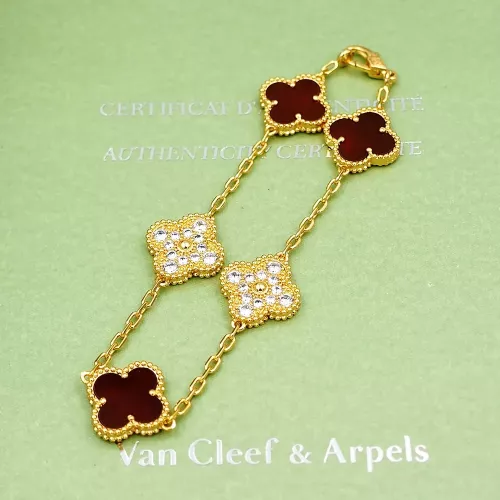 Wholesale Van Cleef &amp; Arpels Bracelets For Women #1281668 $32.00 USD, Wholesale Quality Replica Van Cleef &amp; Arpels Bracelets