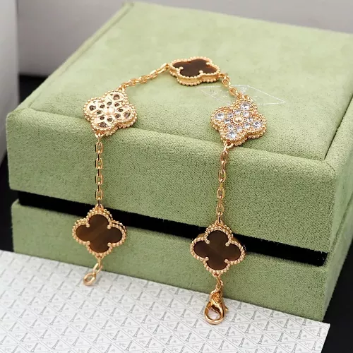 Replica Van Cleef & Arpels Bracelets For Women #1281669 $32.00 USD for Wholesale