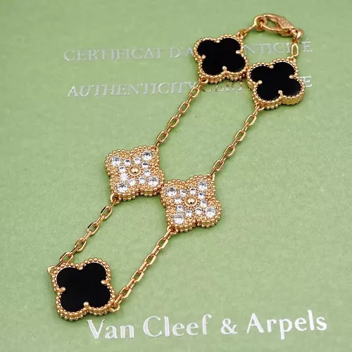 Wholesale Van Cleef &amp; Arpels Bracelets For Women #1281671 $32.00 USD, Wholesale Quality Replica Van Cleef &amp; Arpels Bracelets