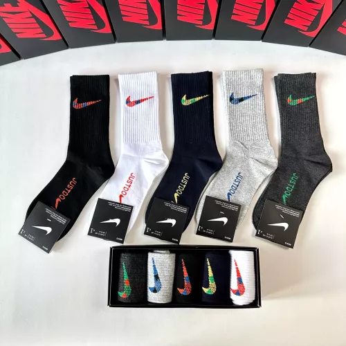 Wholesale Nike Socks #1287383 $29.00 USD, Wholesale Quality Replica Nike Socks