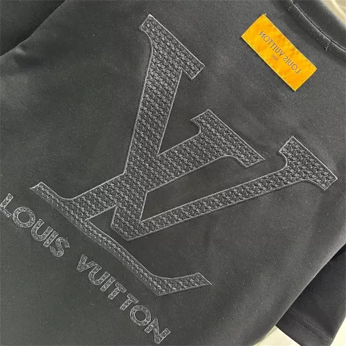 Replica Louis Vuitton LV T-Shirts Short Sleeved For Unisex #1292008 $45.00 USD for Wholesale