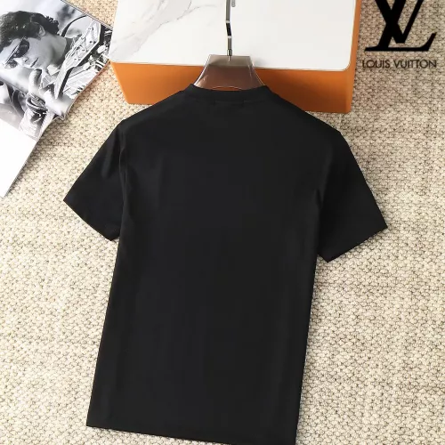 Replica Louis Vuitton LV T-Shirts Short Sleeved For Men #1293422 $38.00 USD for Wholesale