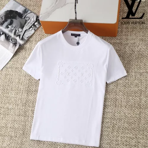 Wholesale Louis Vuitton LV T-Shirts Short Sleeved For Men #1293426 $38.00 USD, Wholesale Quality Replica Louis Vuitton LV T-Shirts