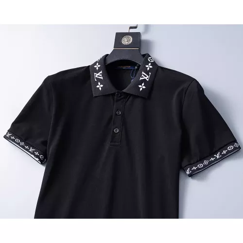 Replica Louis Vuitton LV T-Shirts Short Sleeved For Men #1294420 $27.00 USD for Wholesale