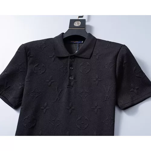 Replica Louis Vuitton LV T-Shirts Short Sleeved For Men #1294425 $27.00 USD for Wholesale