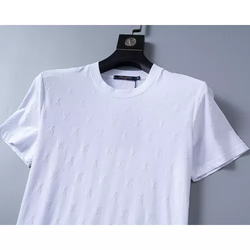 Replica Louis Vuitton LV T-Shirts Short Sleeved For Men #1294438 $25.00 USD for Wholesale