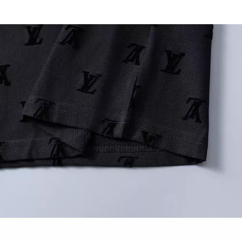 Replica Louis Vuitton LV T-Shirts Short Sleeved For Men #1294439 $25.00 USD for Wholesale