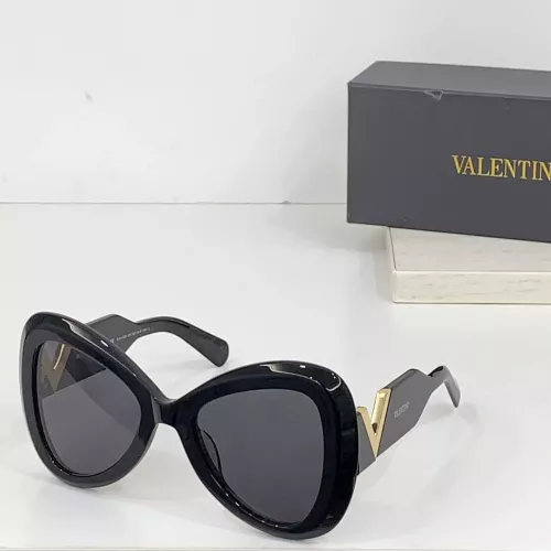 Wholesale Valentino AAA Quality Sunglasses #1296389 $64.00 USD, Wholesale Quality Replica Valentino AAA Quality Sunglasses