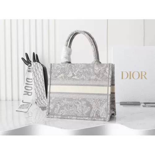 Replica Christian Dior AAA Quality Tote-Handbags For Women #1297422 $125.00 USD for Wholesale