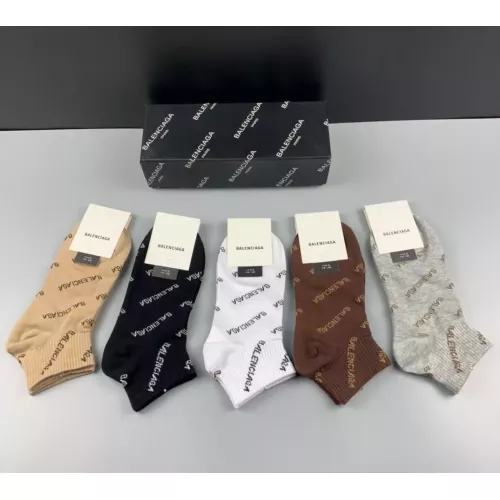 Wholesale Balenciaga Socks For Women #1300606 $25.00 USD, Wholesale Quality Replica Balenciaga Socks