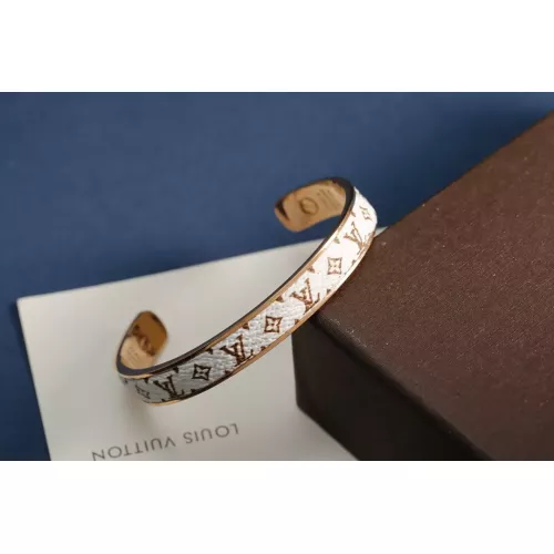 Wholesale Louis Vuitton LV Bracelets #1301890 $39.00 USD, Wholesale Quality Replica Louis Vuitton LV Bracelets