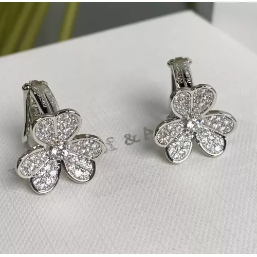 Wholesale Van Cleef &amp; Arpels Earrings For Women #1302527 $52.00 USD, Wholesale Quality Replica Van Cleef &amp; Arpels Earrings