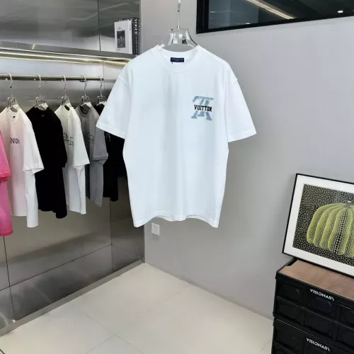 Wholesale Louis Vuitton LV T-Shirts Short Sleeved For Unisex #1302680 $41.00 USD, Wholesale Quality Replica Louis Vuitton LV T-Shirts