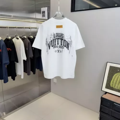 Wholesale Louis Vuitton LV T-Shirts Short Sleeved For Unisex #1302695 $41.00 USD, Wholesale Quality Replica Louis Vuitton LV T-Shirts