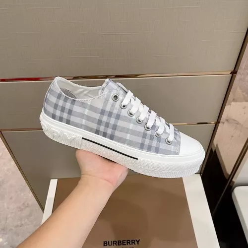 Replica Burberry Casual Shoes For Men #1303465 $76.00 USD for Wholesale