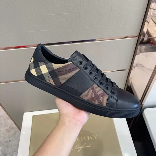 Replica Burberry Casual Shoes For Men #1303474 $72.00 USD for Wholesale