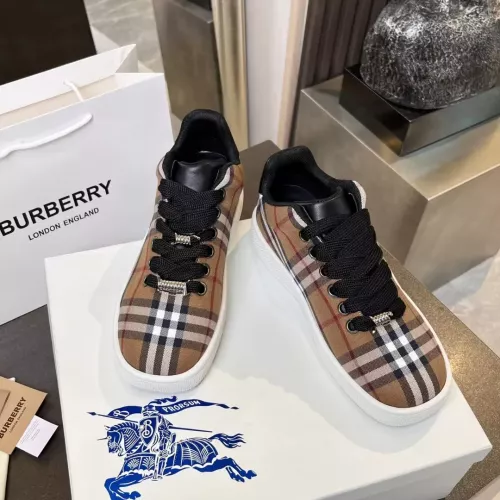 Replica Burberry Casual Shoes For Men #1303516 $105.00 USD for Wholesale