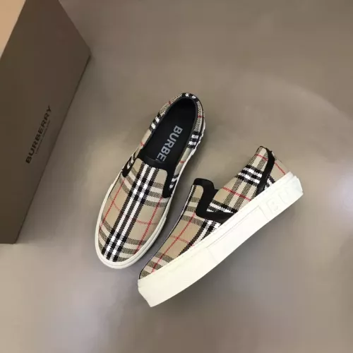 Wholesale Burberry Casual Shoes For Men #1303582 $76.00 USD, Wholesale Quality Replica Burberry Casual Shoes