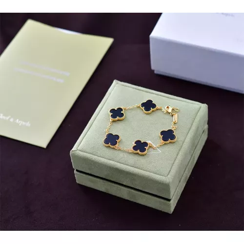 Wholesale Van Cleef &amp; Arpels Bracelets For Women #1313606 $22.00 USD, Wholesale Quality Replica Van Cleef &amp; Arpels Bracelets
