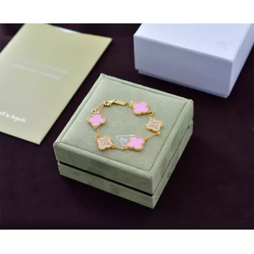 Wholesale Van Cleef &amp; Arpels Bracelets For Women #1313608 $22.00 USD, Wholesale Quality Replica Van Cleef &amp; Arpels Bracelets
