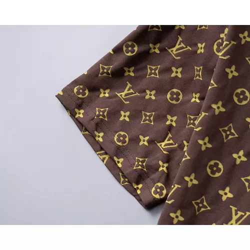 Replica Louis Vuitton LV T-Shirts Short Sleeved For Men #1315548 $25.00 USD for Wholesale